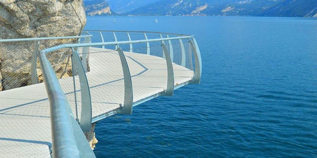 Appartamento Casa Vacanze Spiaggia D'Oro Desenzano del Garda Dış mekan fotoğraf