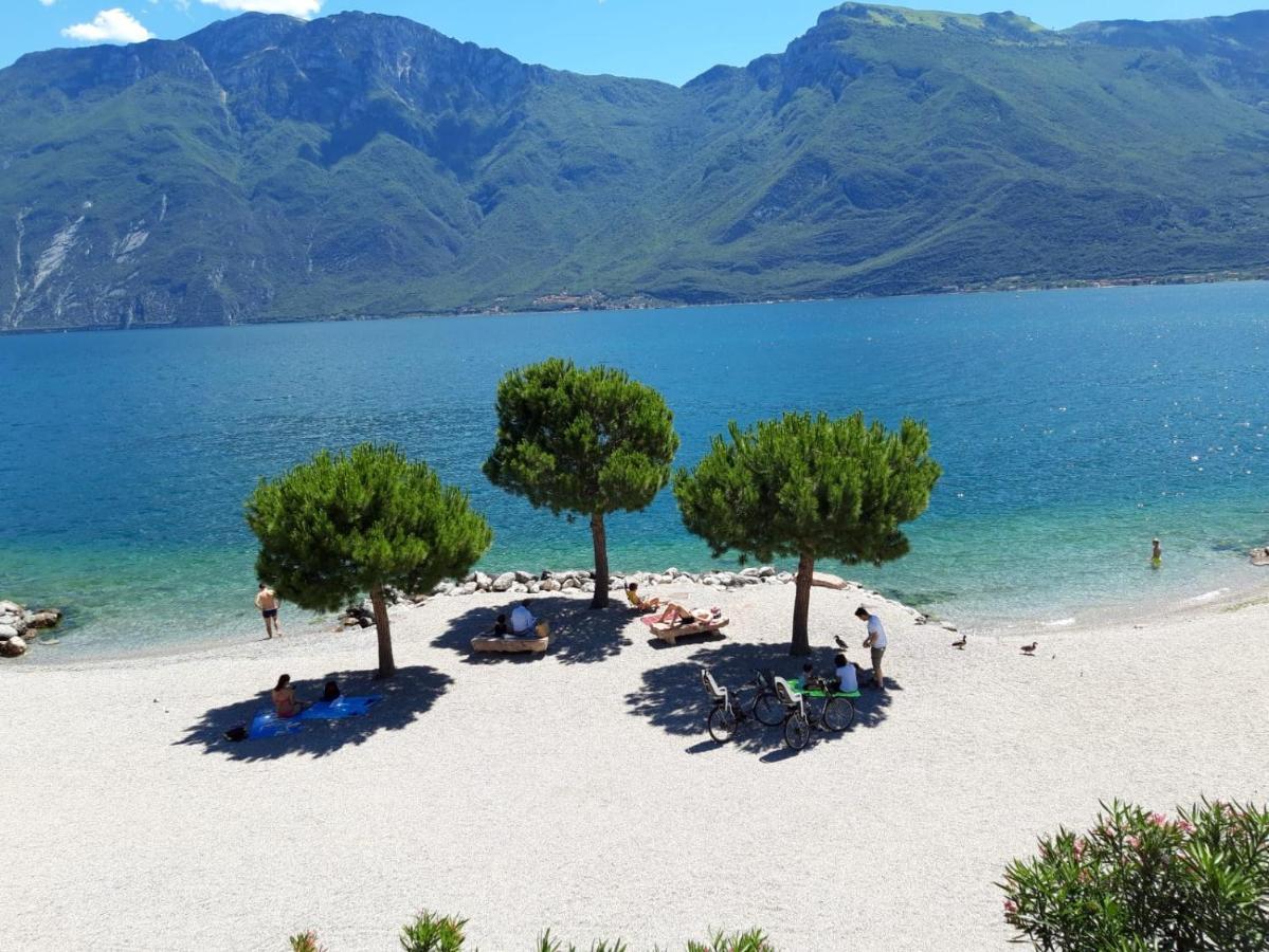 Appartamento Casa Vacanze Spiaggia D'Oro Desenzano del Garda Dış mekan fotoğraf