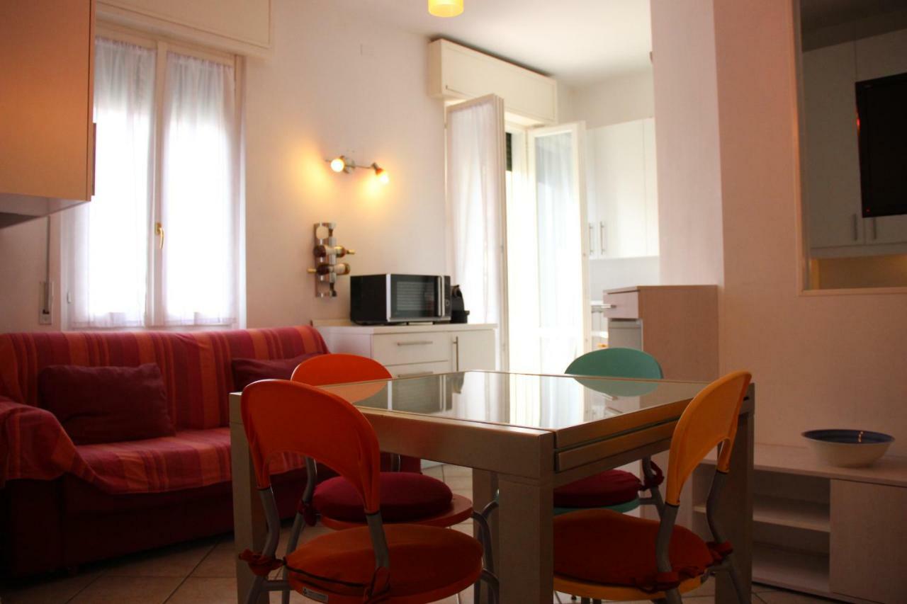 Appartamento Casa Vacanze Spiaggia D'Oro Desenzano del Garda Dış mekan fotoğraf