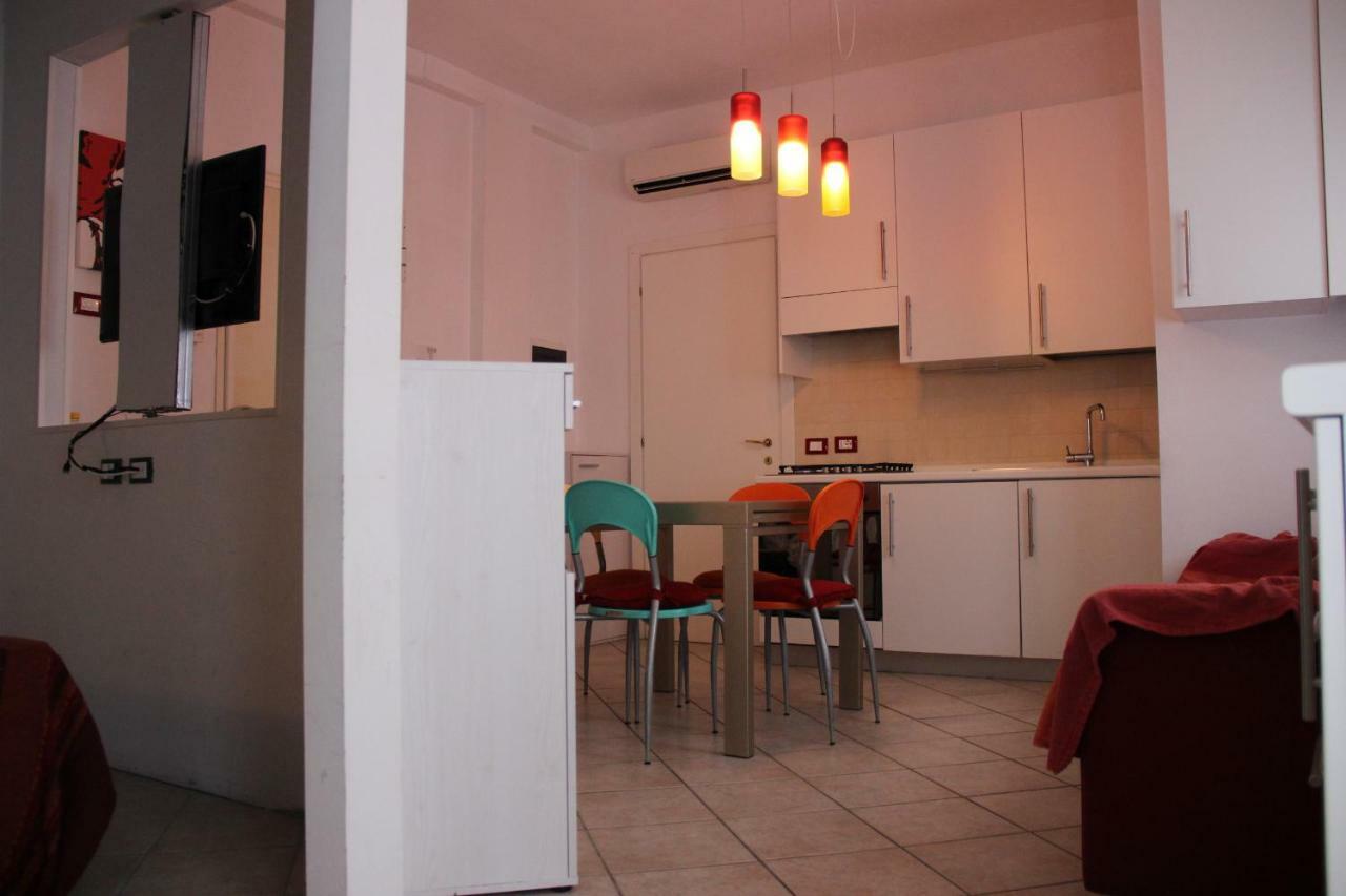Appartamento Casa Vacanze Spiaggia D'Oro Desenzano del Garda Dış mekan fotoğraf