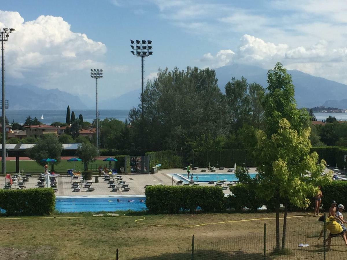 Appartamento Casa Vacanze Spiaggia D'Oro Desenzano del Garda Dış mekan fotoğraf